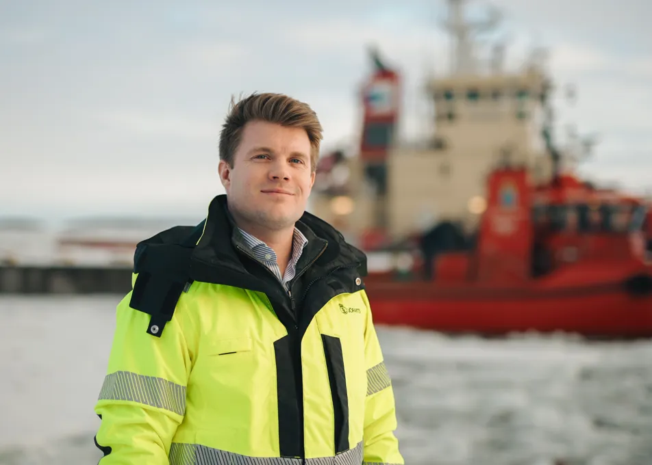 Max Bjurström, Sjöv 1
